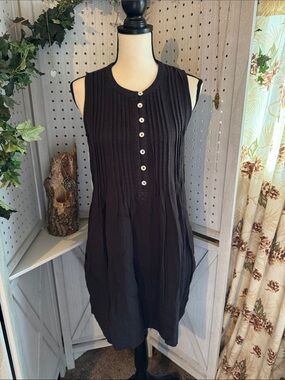 Quince Organic Cotton Gauze Sleeveless Swing Dress – Black – Size XS
